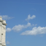 A Plane in the sky over the Minneosta capitol while remembering 9/11